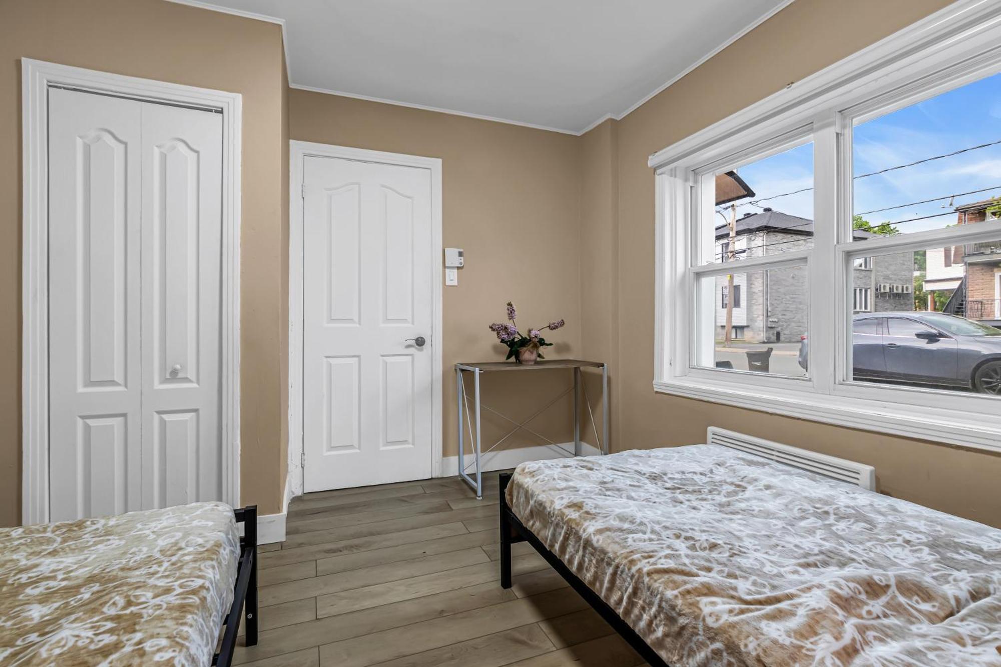 Beautiful 2 Bdr South Shore Montreal Longueuil Exterior foto